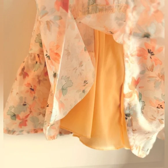 VICI Collection Women’s Multi Floral Puff Sleeve Mini Dress - Picture 9 of 10